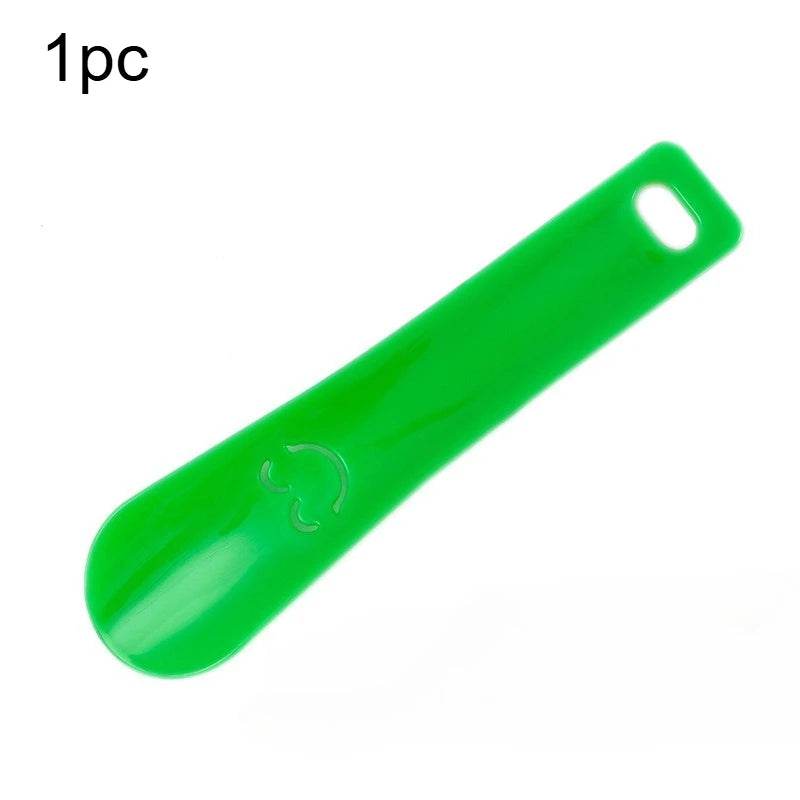 1pc Portable Shoehorn - Durable Plastic, Suitable for Boots and Sneakers, Protective Shoes,Hand Washing Feasible, Home Essential